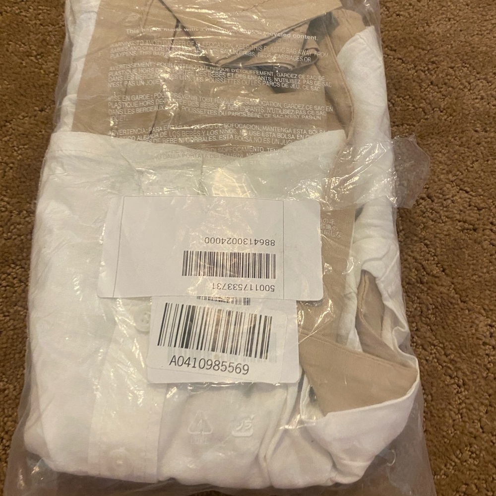 Gap Boys White Button Down Shirt & Tan Pants Set New Size 4 - Picture 14 of 16